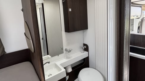 Fabulous super-equipped camper