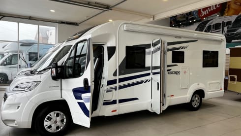 Taylor (Swift)  – Make Marvellous Motorhome Memories 
