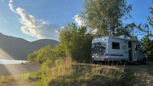 Camper Odie – Camper Odie - Bürstner T602