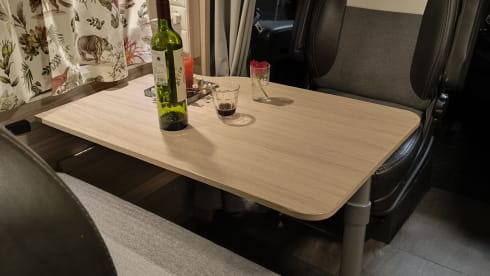 Nr2Koe – 2p Sunlight semi-integrated uit 2020