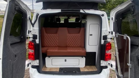 Vinnie – 4 berth Other campervan from 2020