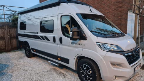 2p Dethleffs new edition Crosscamp bus from 2024