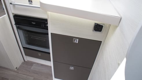 5 Berth Luxury Motorhome