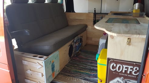 Tangerina 🍊 – Campervan Lisbon Surftrip 🏄‍♂️ Roadtrip 