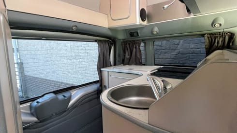 De nugget – 2012 4-seater Ford Nugget