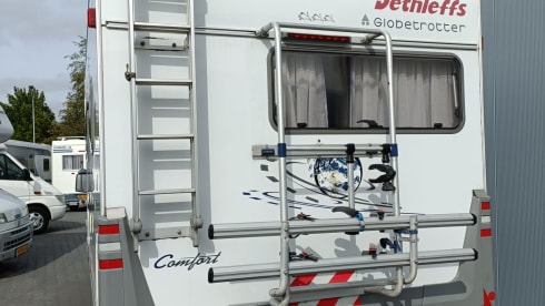 4p Dethleffs integrated uit 2000