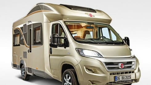 Vanity; chique met klasse. In stijl op reis! – Eitelkeit; schick mit klasse. Stilvoll reisen! 4 Schlafplätze!