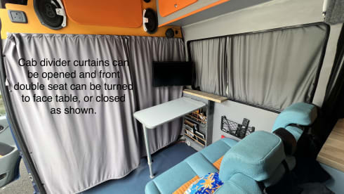 Decks – 4 berth 5 Belt Campervan