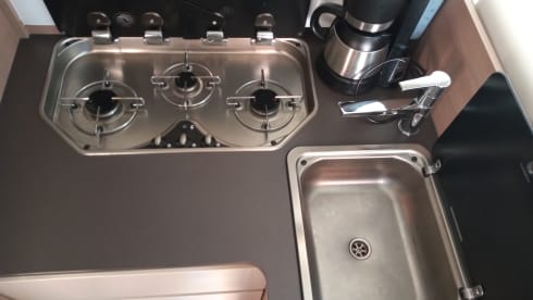 Tino – Comfort family camper for 5p - ITINEO SB740 (integral from 2022)
