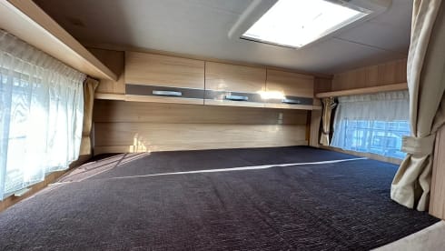 3p Sunlight semi-integrated off grid camper