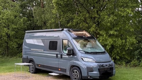 Vrijheid op wielen  – Compacte Luxe Campervan 