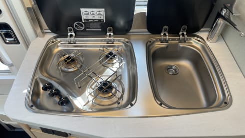 4p Hymer semi-integrated from 2023