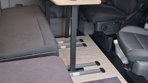 BETSY – Urban Camper Bürstner Copa C530 2025 WC Aufstelldach AHK 4 Personen