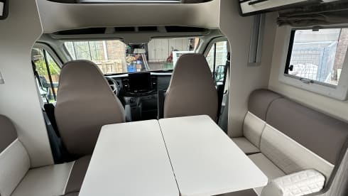 4p McLouis semi-integrated uit 2026