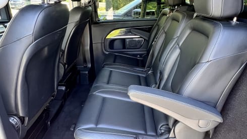 The VANtastic V – 4p Mercedes-Benz rooftop from 2019