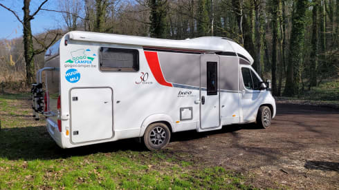 Fully equipped and ready to go. Luxury, TOP model: Bürstner (2020)