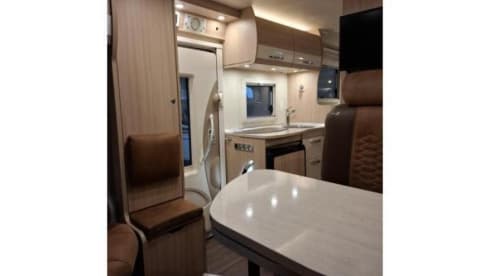 2p Bürstner semi-integrated from 2017