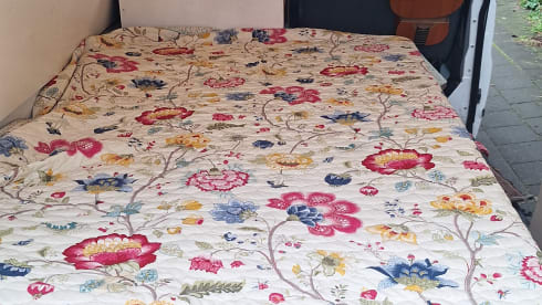 Freddie – Avonturieren met Freddie! 🐾 camperzelfbouwpaleisje met 200cm bed. 