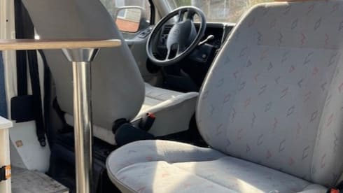 Zweisitziger Volkswagen-Bus von 1996