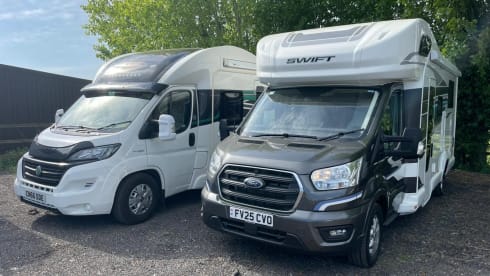 Swift Voyager 494 Auto a 4 posti letto