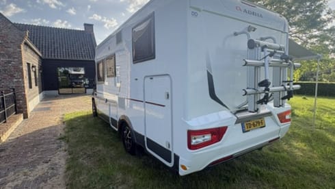 Ons Hotel op wielen – 2p Adria coral s 600 sl Mobil from 2018