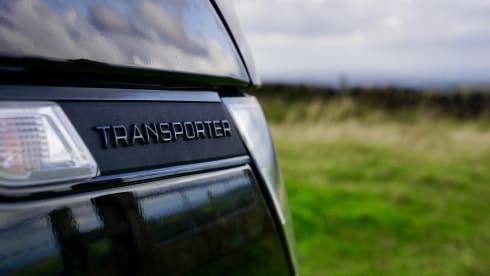 Gary – 4 berth Volkswagen Transporter Campervan