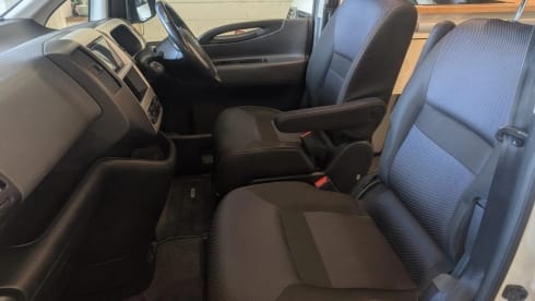Serena – Nissan Serena Wohnmobil mit 2 Schlafplätzen ab 2022