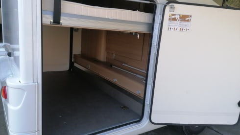 Forster (is from Eura Mobil) alcove from 2024 6 seats as new