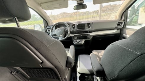 TRAVEL A-CROSS – City Van Cross Camp Flex