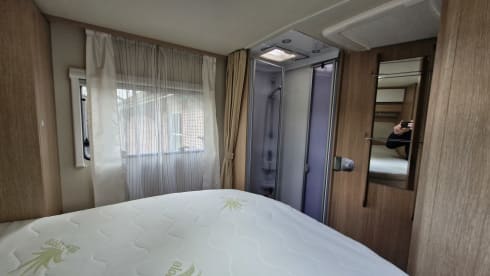 Sunny – Very complete Sunlight camper