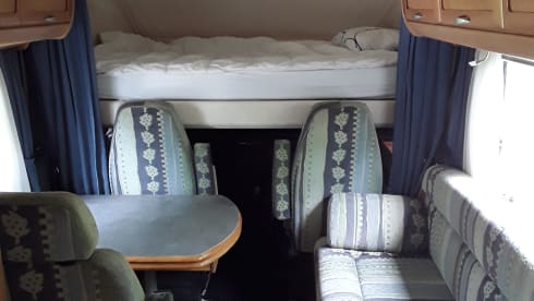 Hymer with roof air conditioner!!