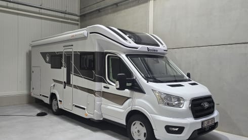Cocoon 444 – 5p Ford cocoon 444 bj.2026