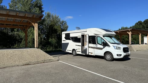 Benimar Cocoon 468 – DELUXE mobile home 4 pers with tow bar