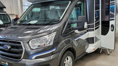 5 berth Swift Voyager 475 from 2025