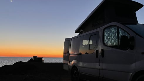 2p Renault campervan from 2003