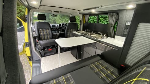 Bumblebee – Luxury 2019 Automatic vw campervan based nr Cockermouth