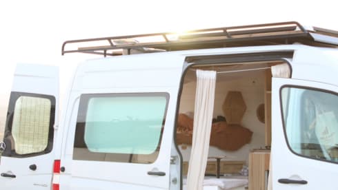 Tao the Van – NEW Tao the Van Automatic gear Mercedes Sprinter 314 campervan 