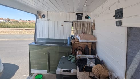 Honkey Tonk ✨ – Campervan Ford a 2 posti letto dal 2026