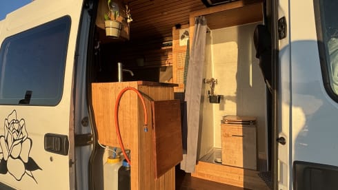 Unique Off-Grid Campervan Renault Master 2006