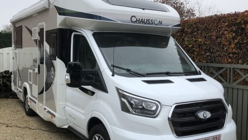 Ford 2BEV234 – 4p Chausson Half-Integraal uit 2021