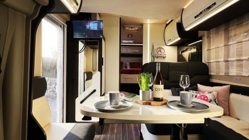 Loft On Wheels 1.0 – Loft On Wheels with all the necessary luxury for the family