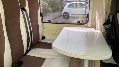 Snowflake – 4p Other bus from 2019