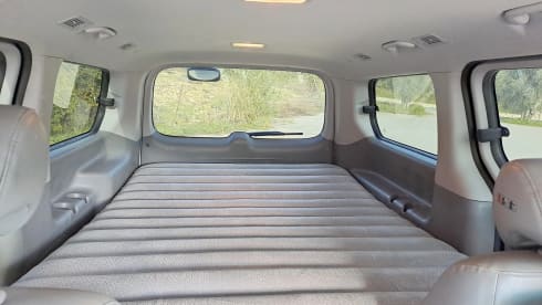 Everest – 4WD x max 8 pers.