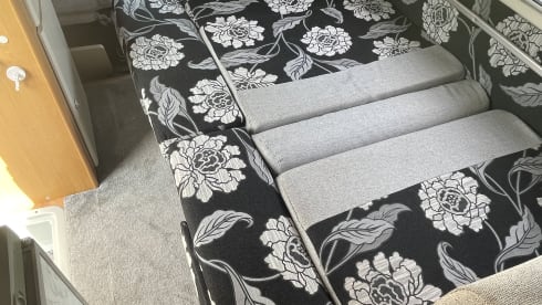 Molly – Molly (spacious and heated!)