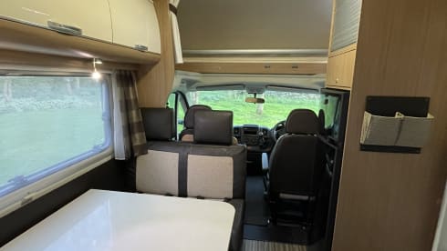6 berth Sun Living A49DP