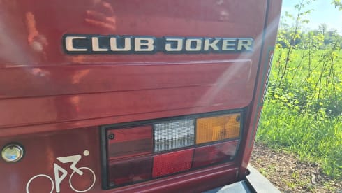Humpie – 4p Volkswagen campervan from 1987