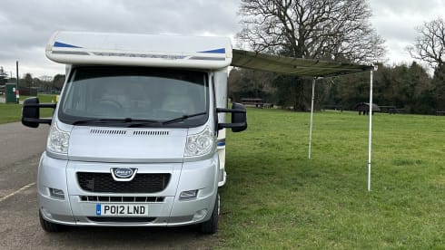Matilda – Beautiful 4 berth 4 belt Bailey Approach 745 SE 