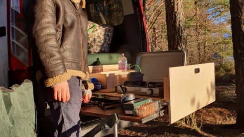 Belinda – Fun, simple to use van perfect for back to basics adventures. 