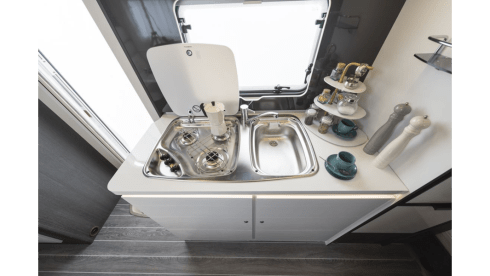 Beluga – New family camper Roller Team FORD 2022