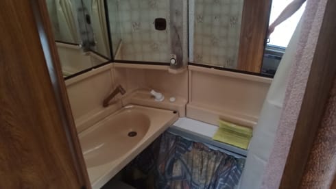 All Inclusive - Off Grid - Old Timer – 6p Hymer integrated uit 1988